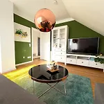 Kunstpause Am Altmuehlsee 贡岑豪森